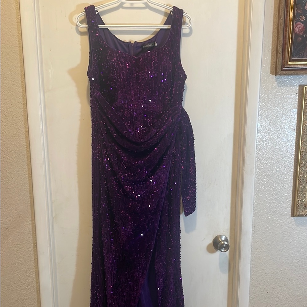 Purple sequined gown splint front with train  Built in bra. Back zipper. NWT
